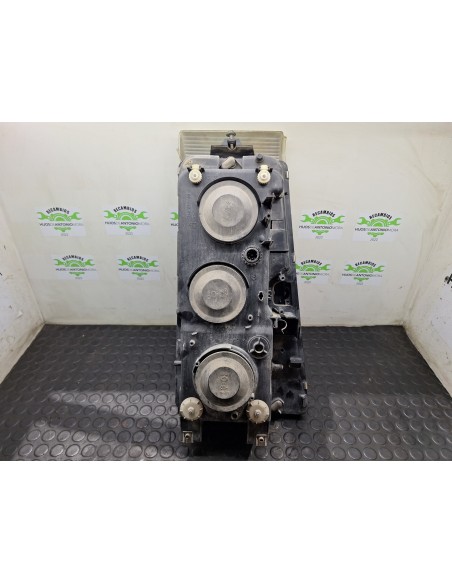 [106300] FARO DERECHO - RENAULT MAGNUM 480 DXI