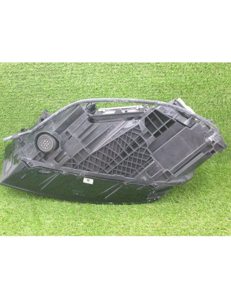 [93354] FARO DERECHO - AUDI SQ7 (4M)