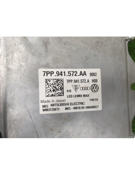 [93354] FARO DERECHO - AUDI SQ7 (4M)