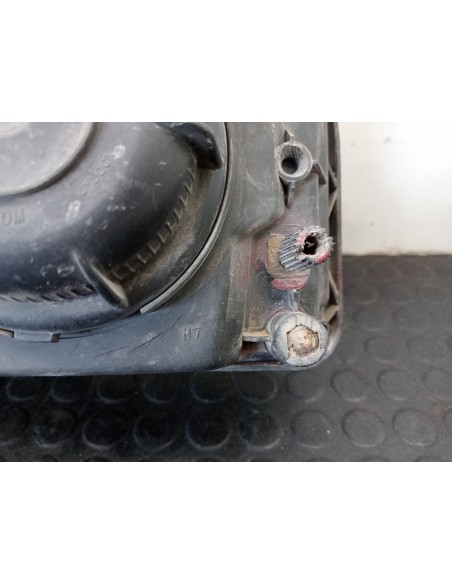 [97825] FARO DERECHO - IVECO STRALIS (AS) (01/2012 - 01/2019)