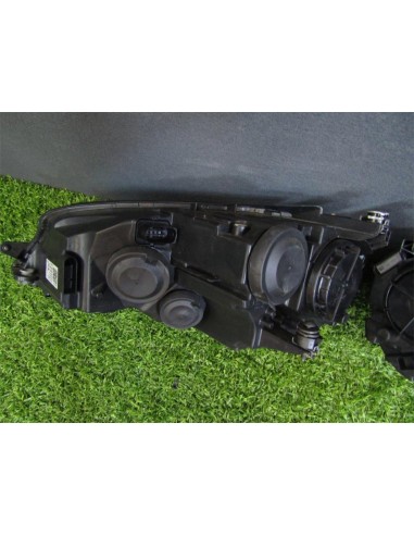 [96102] FARO DERECHO - VOLKSWAGEN GOLF VII LIM....