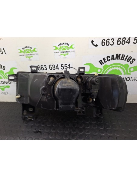 [100604] FARO DERECHO - RENAULT MASCOTT (01/2000 - 01/2006)