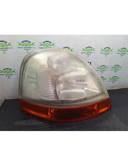 [105356] FARO DERECHO - RENAULT MASTER MAXI CAJA CERRADA (01/2002 - ...)
