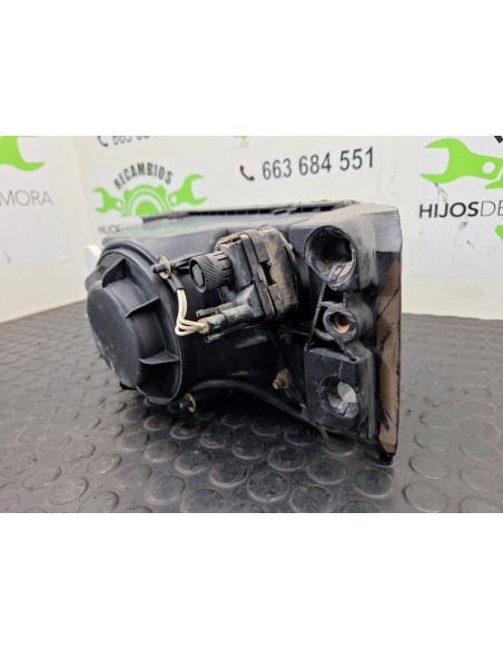 [100152] FARO DERECHO - IVECO EUROCARGO (01/1991 - 12/2001)