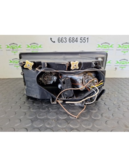 [103819] FARO DERECHO - IVECO DAILY CAJA CERRADA