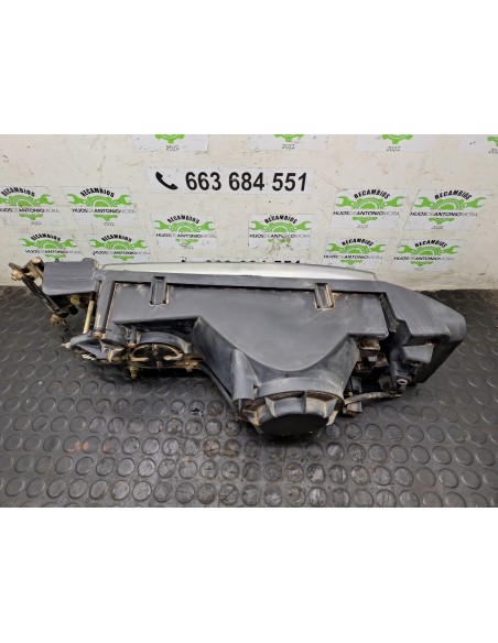 [105636] FARO DERECHO - IVECO EUROTECH CURSOR (MH) (01/1999 - 12/2003)