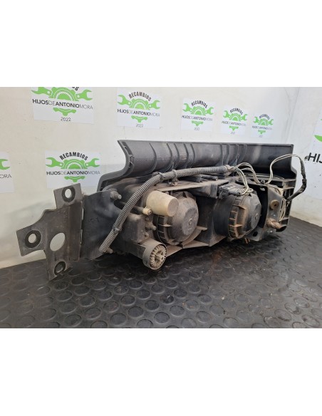 [106287] FARO DERECHO - RENAULT PREMIUM DISTRIBUTION (01/2005 - 12/2013)