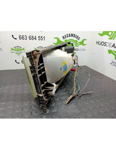 [98803] FARO DERECHO - SCANIA SERIE 4 (P/R 94...