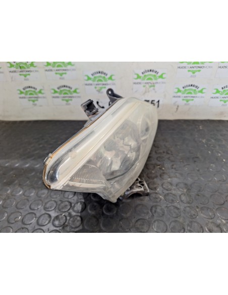 [104827] FARO IZQUIERDO - PEUGEOT SATELIS