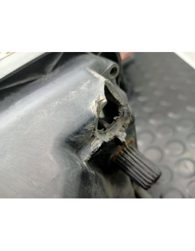 [97820] FARO IZQUIERDO - IVECO STRALIS (AS)...