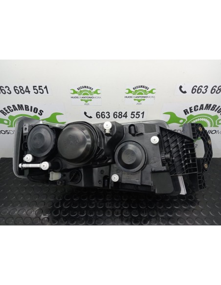 [97775] FARO IZQUIERDO - RENAULT PREMIUM ROUTE -2006 (01/2005 - 01/2013)