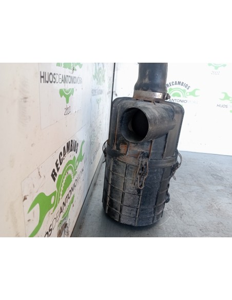 [106219] FILTRO AIRE - NISSAN TRADE (01/1994 - 01/1996)