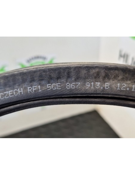 [96484] GOMAS CONTORNO PUERTA - VOLKSWAGEN GOLF VII LIM. (01/2012 - 12/2017)