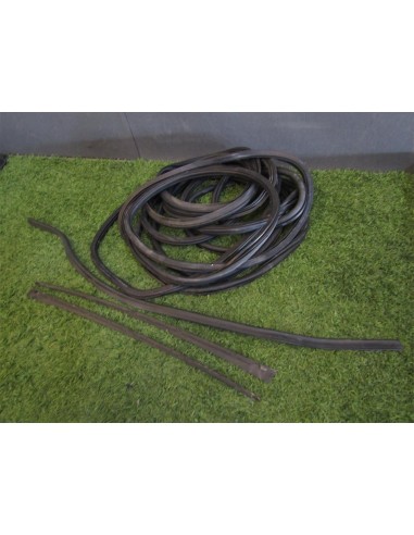 [93113] GOMAS CONTORNO PUERTA - VOLKSWAGEN GOLF...