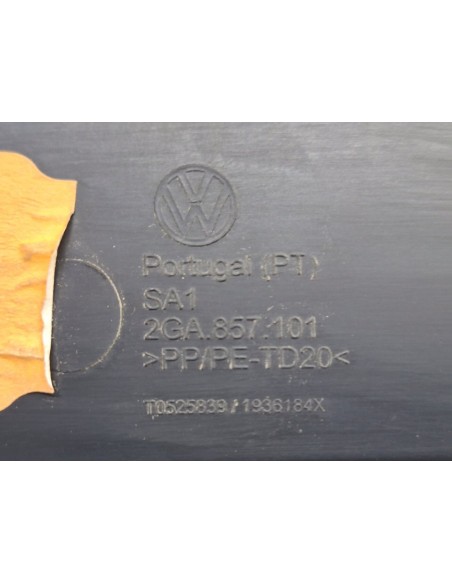 [101596] GUANTERA - VOLKSWAGEN T-ROC (01/2017 - 12/2020)