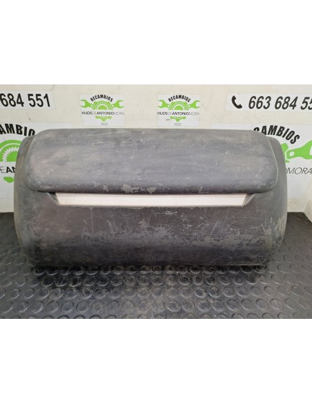 [102663] GUANTERA - IVECO EUROCARGO TECTOR (01/2001 - 12/2003)