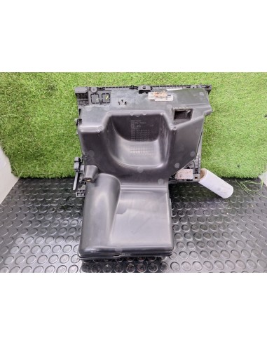 [101595] GUANTERA - SKODA FABIA