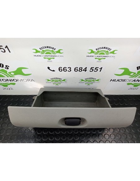 [97341] GUANTERA - RENAULT MASCOTT (01/2000 - 01/2006)