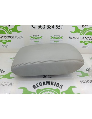 [95669] GUANTERA CONSOLA CENTRAL - AUDI A8 (D2)...