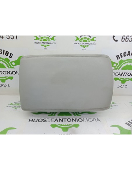 [95669] GUANTERA CONSOLA CENTRAL - AUDI A8 (D2) (01/1994 - 01/1999)