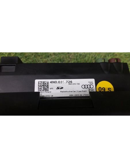 [95376] GUANTERA CONSOLA CENTRAL - AUDI A8 (D2) (01/1994 - 01/1999)