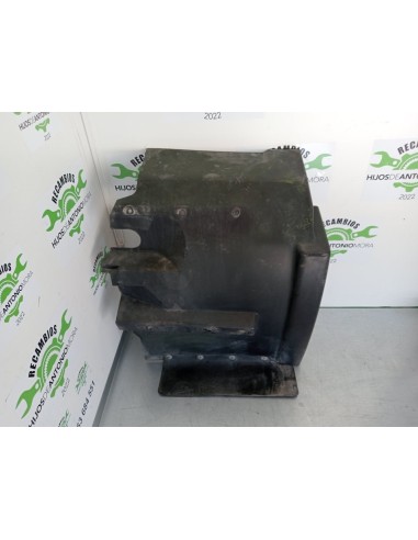 [97189] GUARDABARRO DELANTERO TRASERO DERECHO -...