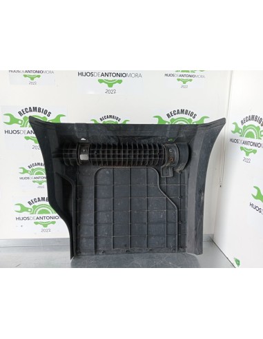 [95775] GUARDABARRO TRASERO DELANTERO DERECHO -...