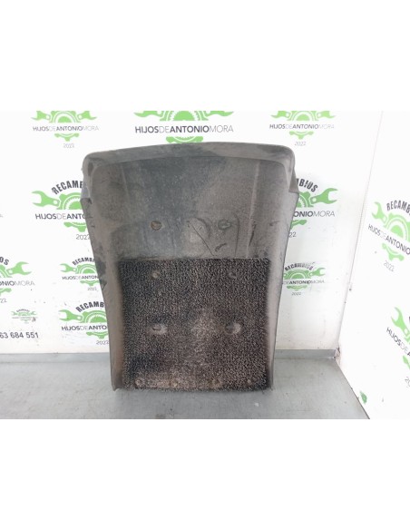 [102415] GUARDABARRO TRASERO DELANTERO DERECHO - RENAULT HR XXX.18/26 PREMIUM 01 - (01/2001 - 12/2006)