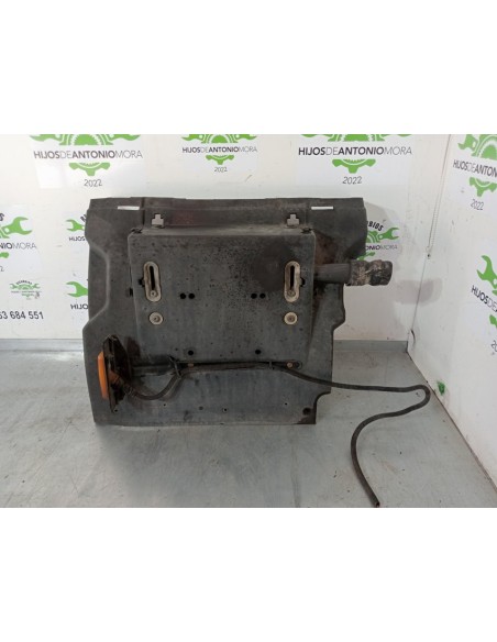 [99313] GUARDABARRO TRASERO DELANTERO DERECHO - DAF SERIE XF105.XXX (01/2006 - 12/2013)