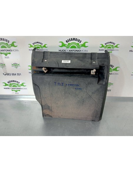 [95547] GUARDABARRO TRASERO DELANTERO IZQUIERDO - MERCEDES ACTROS 2-EJES 8 CIL. SERIE/BM