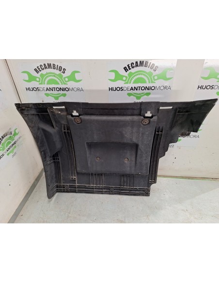 [100834] GUARDABARRO TRASERO DELANTERO IZQUIERDO - RENAULT PREMIUM ROUTE -2006 (01/2005 - 01/2013)