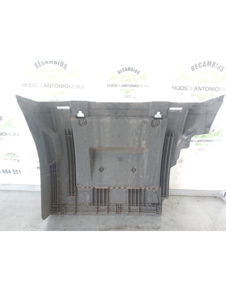 [105821] GUARDABARRO TRASERO DELANTERO IZQUIERDO - RENAULT SERIE T (01/2013 - ...)