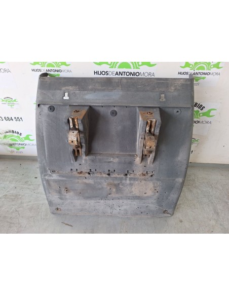 [100846] GUARDABARRO TRASERO DERECHO - IVECO STRALIS (AS) (01/2012 - 01/2019)