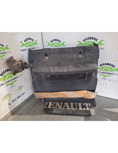 [105592] GUARDABARRO TRASERO DERECHO - VOLVO FH...