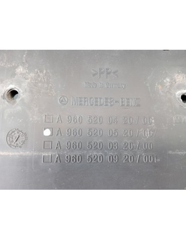 [96022] GUARDABARRO TRASERO TRASERO DERECHO -...