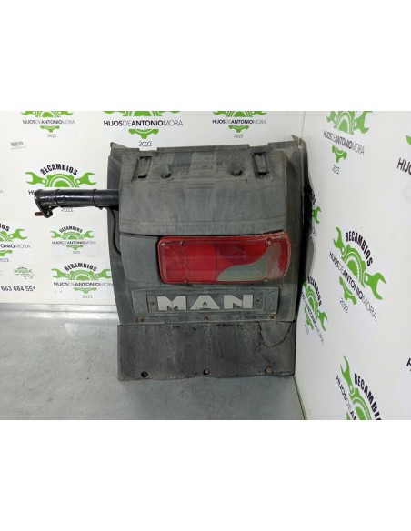 [97843] GUARDABARRO TRASERO TRASERO DERECHO - MAN TG - A 41.XXX