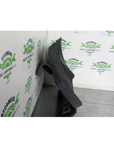 [99312] GUARDABARRO TRASERO TRASERO DERECHO -...