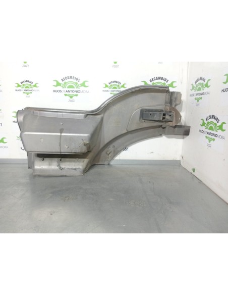 [99670] GUARDABARROS BAJO CABINA DERECHO - IVECO STRALIS (AS) (01/2012 - 01/2019)