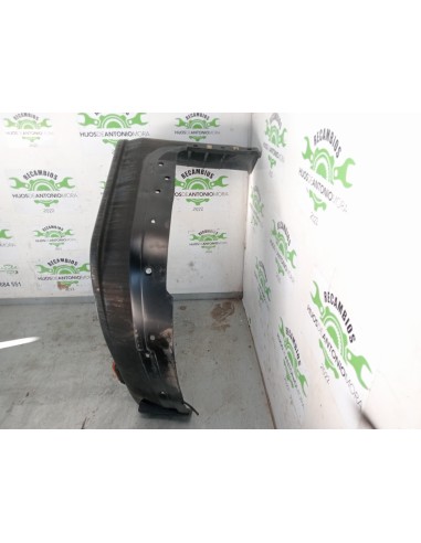 [105215] GUARDABARROS BAJO CABINA DERECHO -...