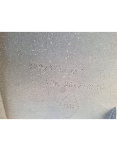 [105860] GUARDABARROS BAJO CABINA DERECHO -...