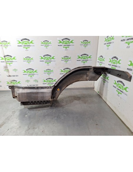 [101811] GUARDABARROS BAJO CABINA DERECHO - MERCEDES ATEGO 6-CIL.4X2/BM 970,2,4-6