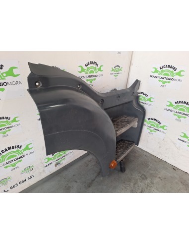 [105909] GUARDABARROS BAJO CABINA DERECHO - MAN...
