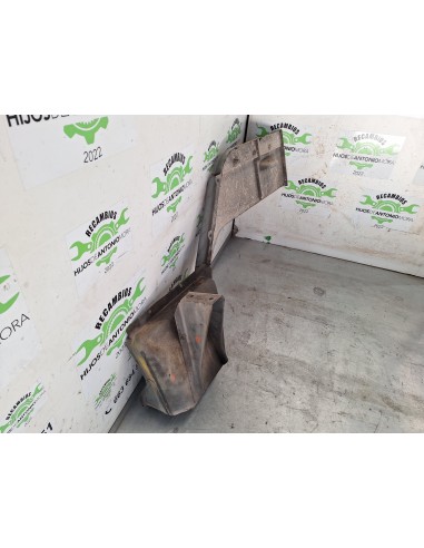 [106641] GUARDABARROS BAJO CABINA DERECHO -...