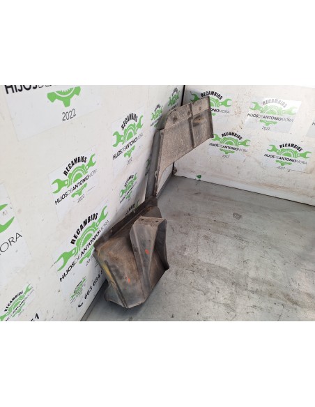 [106641] GUARDABARROS BAJO CABINA DERECHO - NISSAN ECO - T 100.45/78 KW/E2 (01/1996 - ...)