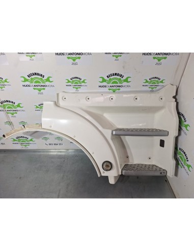 [99395] GUARDABARROS BAJO CABINA DERECHO - MAN...