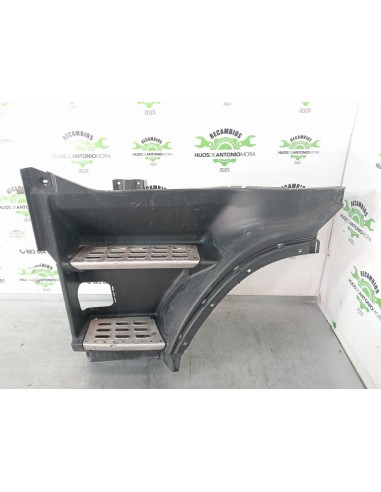 [100200] GUARDABARROS BAJO CABINA IZQUIERDO -...