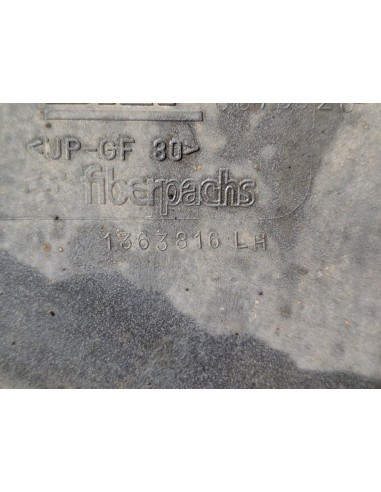 [99556] GUARDABARROS BAJO CABINA IZQUIERDO -...