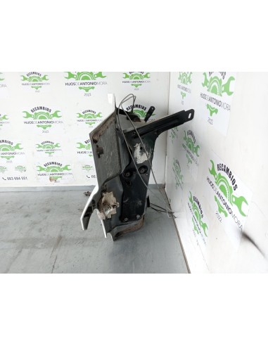 [104381] GUARDABARROS BAJO CABINA IZQUIERDO -...