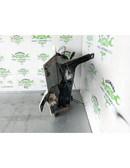 [104381] GUARDABARROS BAJO CABINA IZQUIERDO - DAF SERIE XF EURO 6 (01/2013 - ...)