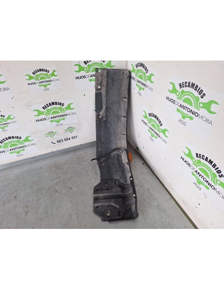 [100876] GUARDABARROS BAJO CABINA IZQUIERDO - VOLVO FL 618 INTERC. 180/210/220/250